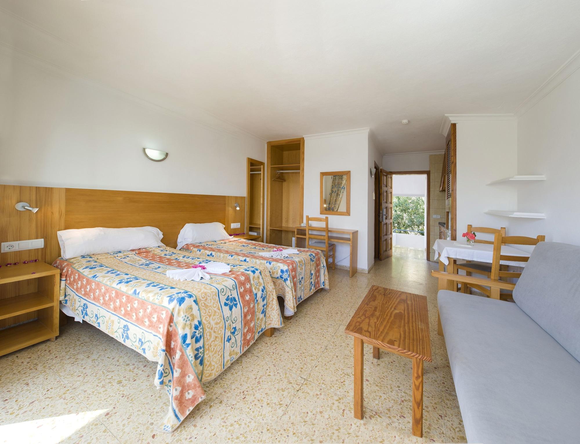 Apartamentos Green Line Bon Sol - Ab Group Playa d'en Bossa Extérieur photo