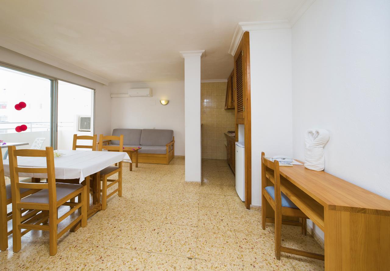 Apartamentos Green Line Bon Sol - Ab Group Playa d'en Bossa Extérieur photo